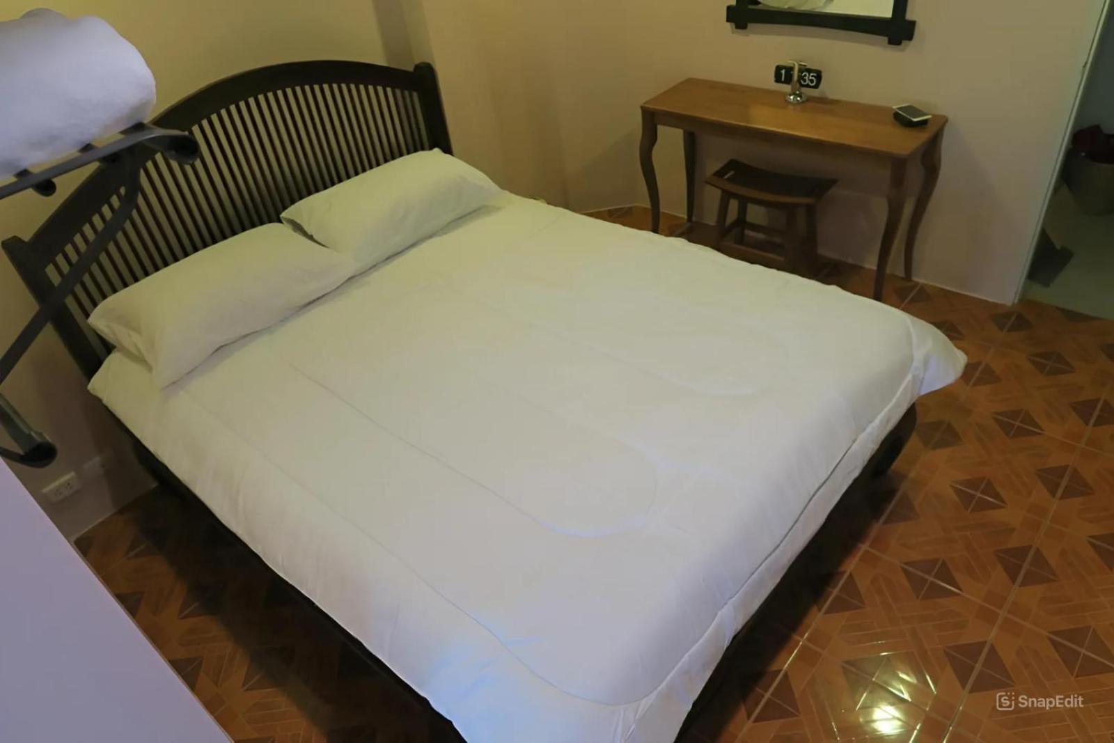 The Grand Palace Hostel Bangkok Dış mekan fotoğraf